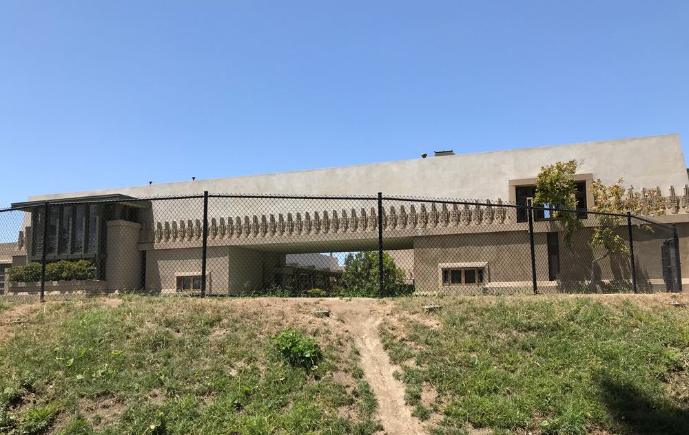 Hollyhock House 06